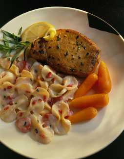 JUST WONDERFUL LEMON-GARLIC CHOPS