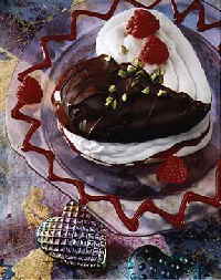 SWISS MERINGUES WITH RASPBERRIES