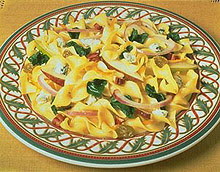 pear & pecan noodle salad