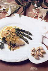 chicken with pistachio sauce