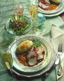 CRANBERRY-GLAZED PORK ROAST