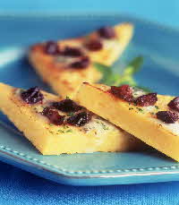 DRIED PLUMS POLENTA