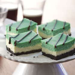 Green Cheesecake Bars